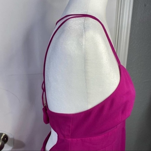 Express Dress Magenta Crisscross Strap Back Knee Length Purple size 10 - Picture 9 of 15